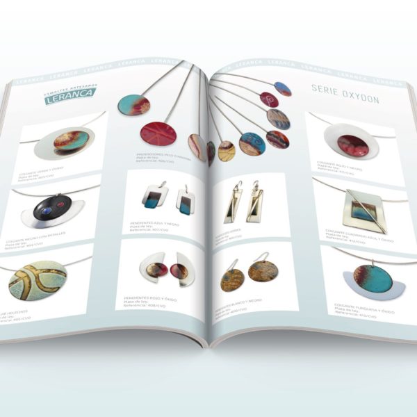 Interior catálogo esmaltes Leranca